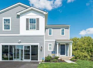 460 E 4th St, Bernville, PA 19506