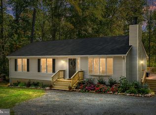 19180 Woodside Ln, Jeffersonton, VA 22724