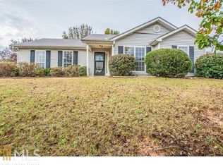 5126 Scenic View Rd, Flowery Branch, GA 30542