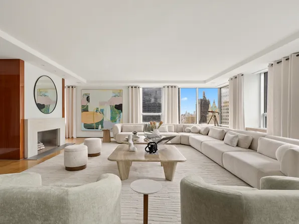 15 West 53rd Street image 1 of 29