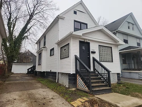 13900 Potomac Ave Photo 1
