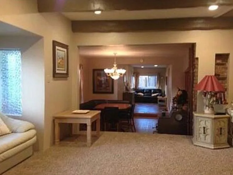 601 E Coeur D Alene Ave — Photo 4