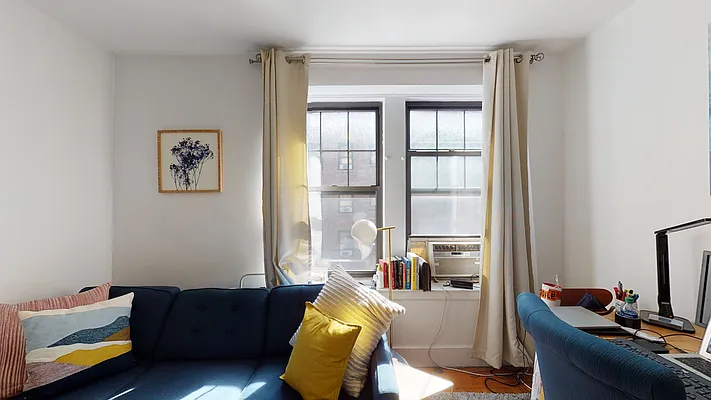 Rented by Emor Management Inc. | media 28