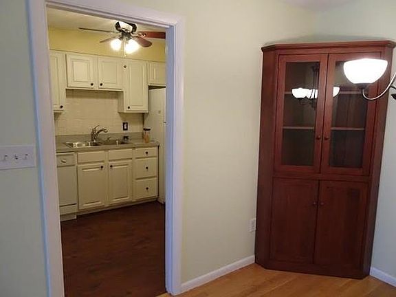 3rd image of 245 Lafayette St #2