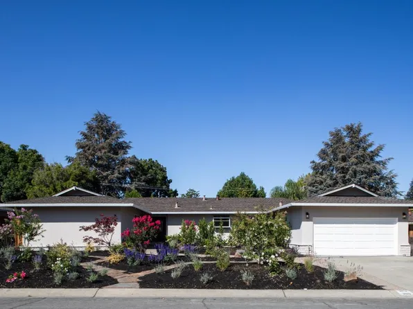 300 Valencia Dr, Los Altos, CA 94022