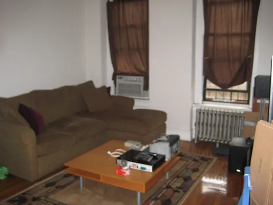 Rented by Magnone Real Estate | media 47