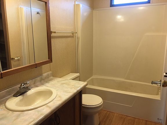 5th image of 4447 Jena Ln