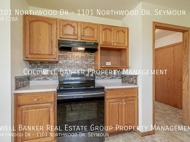 1101 Northwood Dr #1101 NORTHWOOD DR S — Photo 9