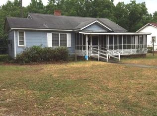 1091 Calhoun St, Johnston, SC 29832