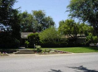 984 Thatcher Dr, Los Altos, CA 94024