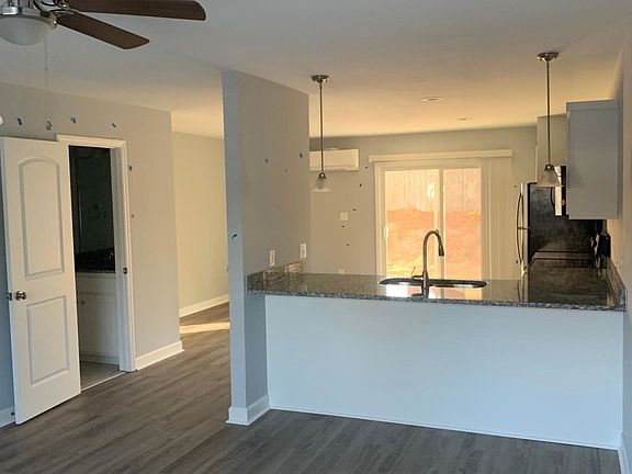 4th image of 1533 Pine Brook Ct APT B3