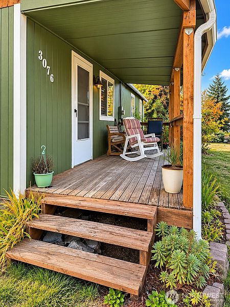 2nd image of 3076 Harris Road SE