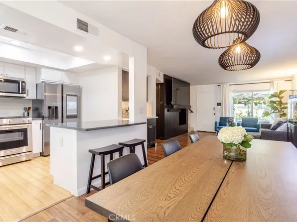 19018 Sherman Way Unit 104, Los Angeles, CA 91335