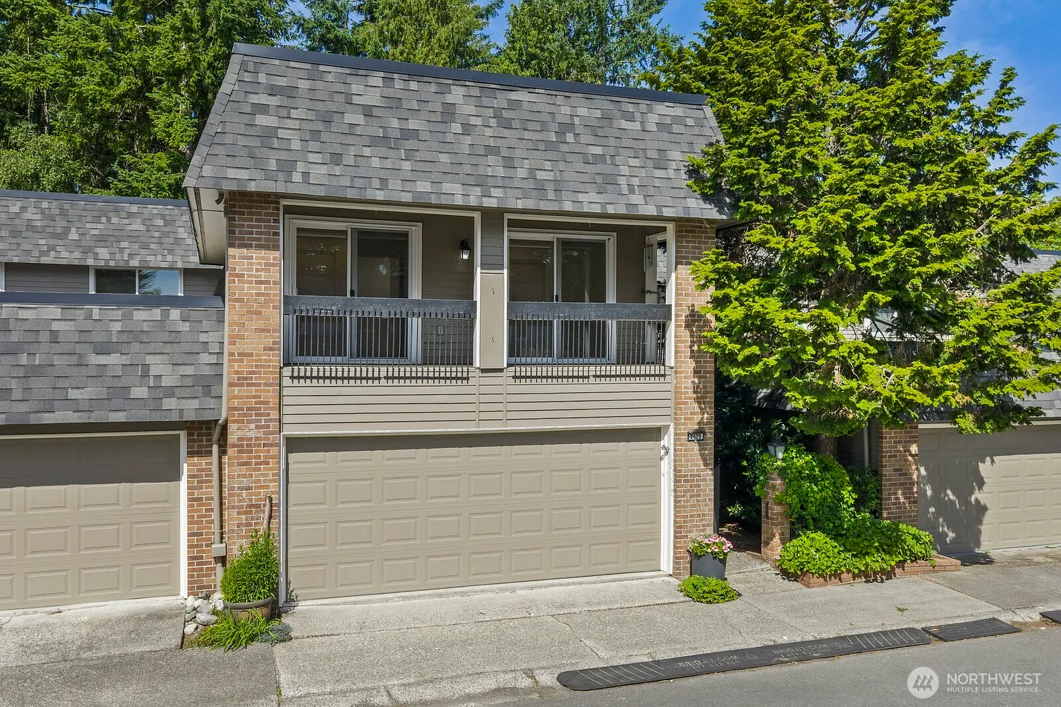 2629 175th Avenue NE photo 1