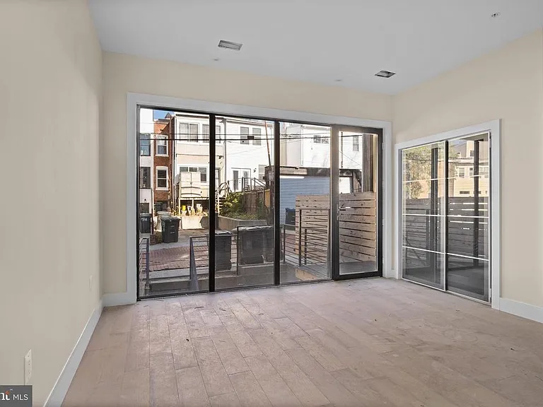 28 Todd Pl NE #2 — Photo 23