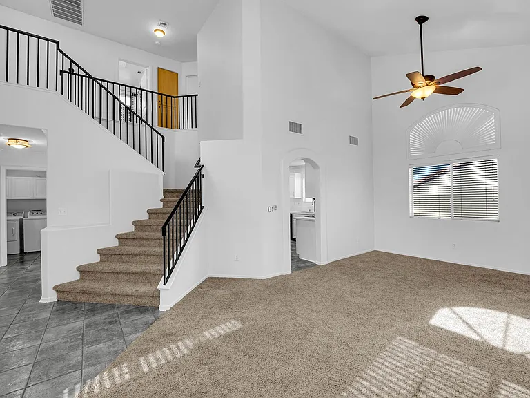 8915 Sandy Slate Way — Photo 3