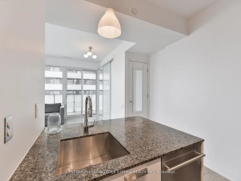 42 Charles St E #2309 — Photo 14