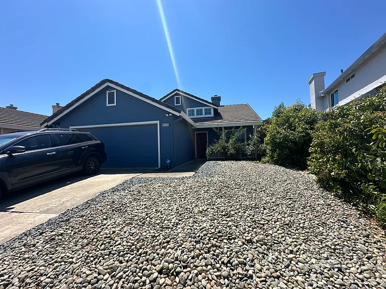 9428 Plainoak Way — Photo 2