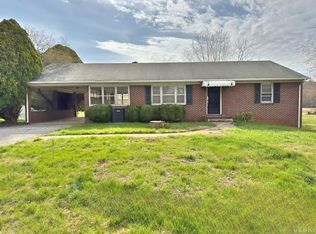 1982 Lawyers Rd, Lynchburg, VA 24501