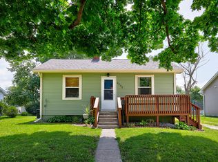 2243 Elizabeth Ave, Des Moines, IA 50317