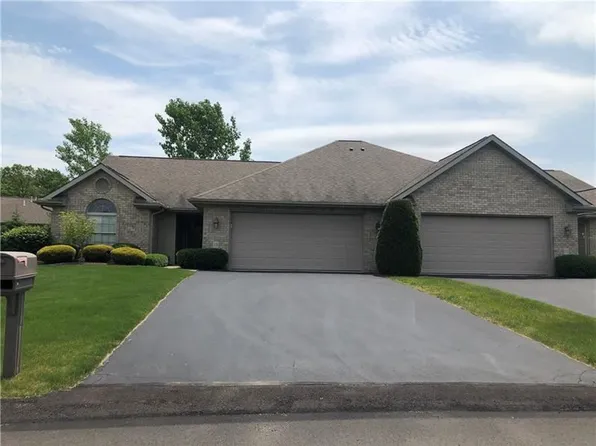 18 Fields Dr, New Castle, PA 16101