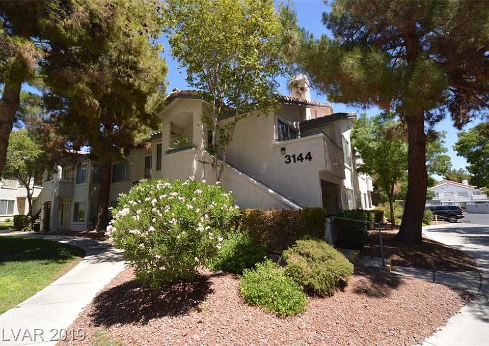 1st image of 3144 Tarpon Dr Unit 202