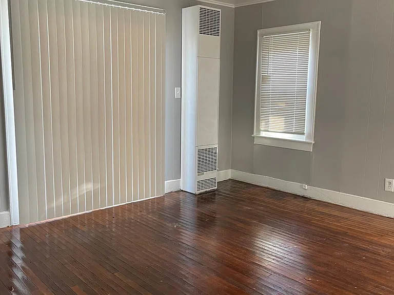 134 Jefferson Ave — Photo 9