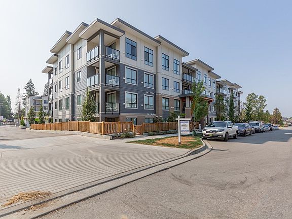 2nd image of 20356 72b Ave #117