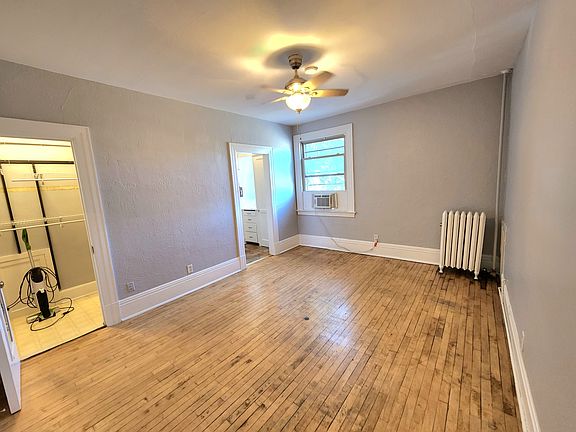 2nd image of 327 6th Ave SE