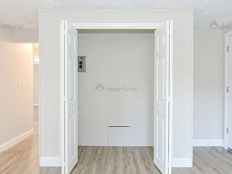 16 Harvard Rd #6 — Photo 17