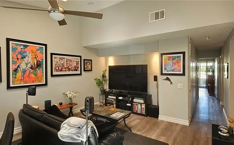 8566 Trinity Cir #817D — Photo 9