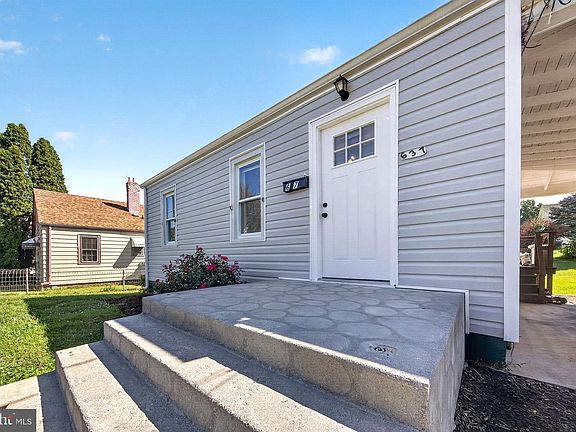 5th image of 637 Manassas Ave