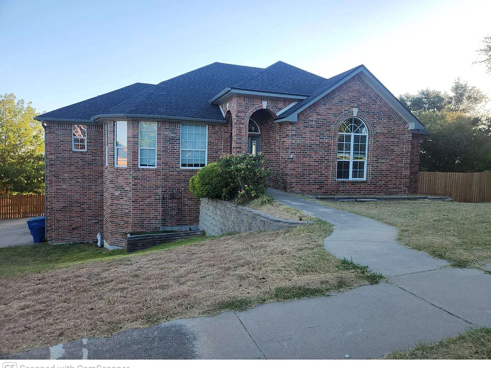 1205 Bowen Ave