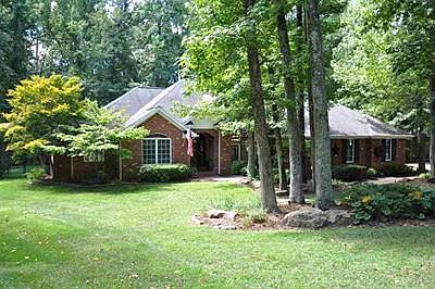 1st image of 1301 Tall Timbers Dr