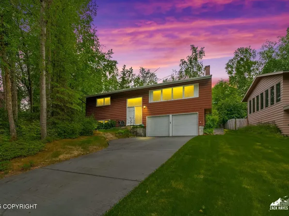 3750 Winterset Dr, Anchorage, AK 99508