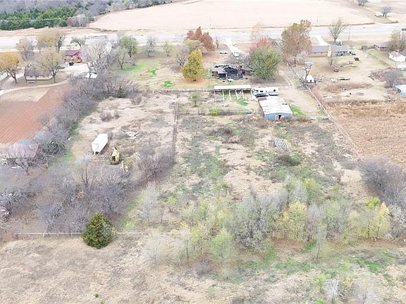 5th image of 518 S Mustang Rd