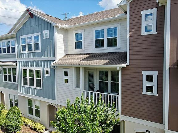 3rd image of 9537 W Park Village Dr