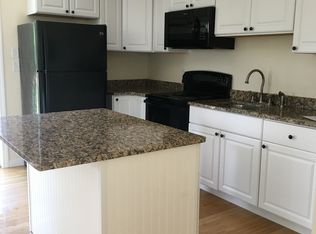 12 Cranberry Rd APT 1, Buzzards Bay, MA 02532