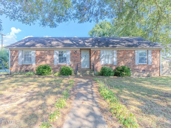 108 Hillcrest Dr, Brownsville, TN 38012
