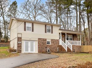 806 Childress Hollow Rd, Chickamauga, GA 30707