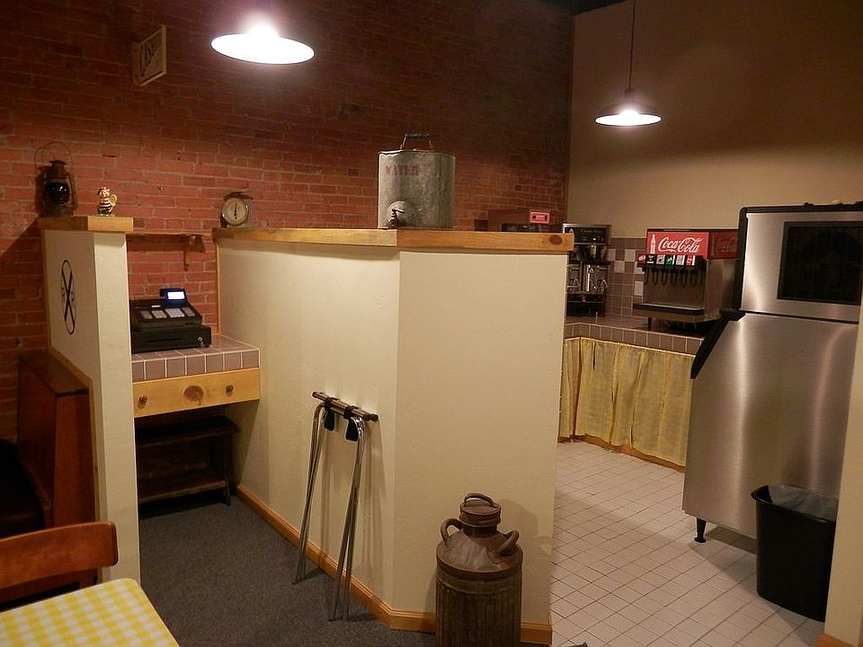 1st image of 102 West Parker Street