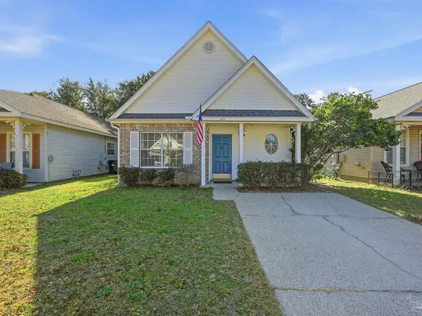 211 Wildflower Ln, Pensacola, FL 32514