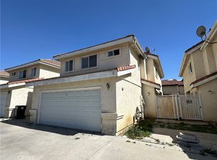 21041 Gault St Unit C, Canoga Park, CA 91303