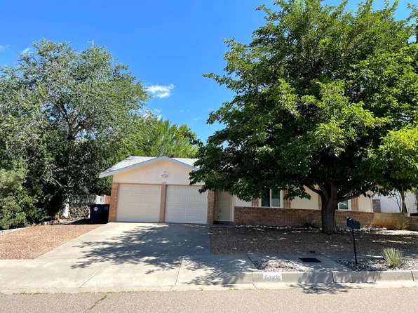5625 Siboney Loop NE, Albuquerque, NM 87111