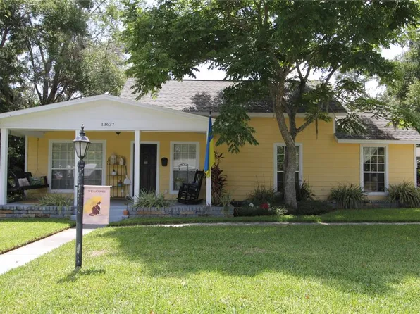 13637 13th St, Dade City, FL 33525