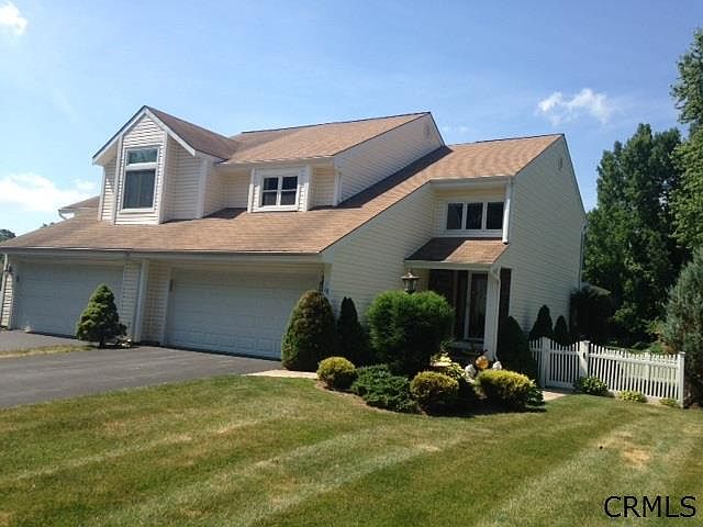 1st image of 13 Brigantine Dr