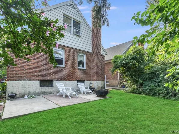 80-15 168th Street image 28 of 30