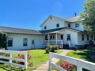 2682 460th Rd, Gentry, MO 64453