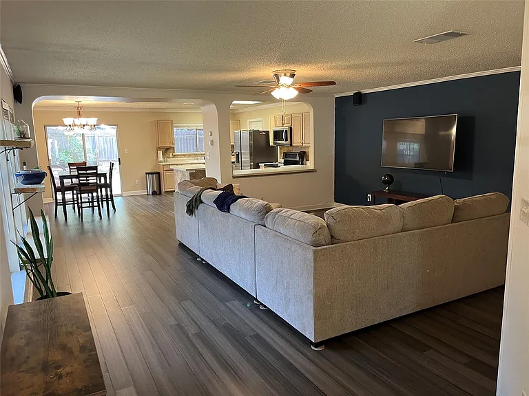 17737 Kessler Dr — Photo 8