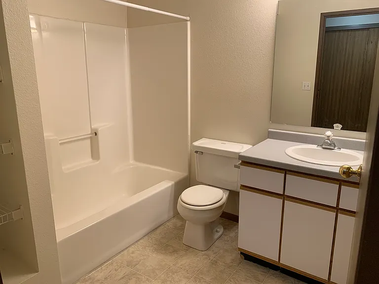 Sunwest I Apartments — Photo 8